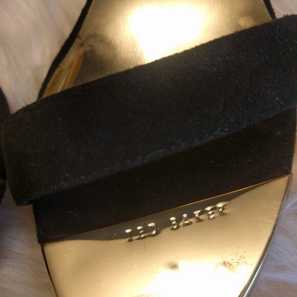 Ted Backer London  Suede Sandal - Picture 5 of 9